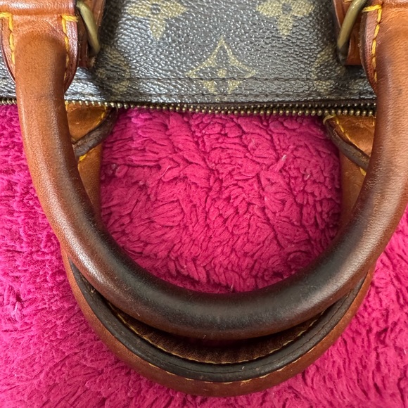 Louis Vuitton Monogram Lock Detail Bag - Picture 10 of 12